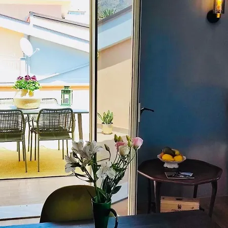 Suitelina Giardini-Naxos